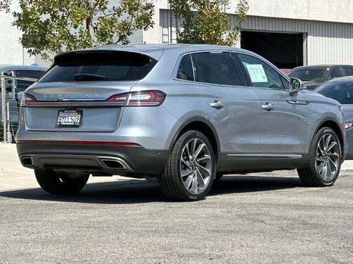 SILVER RADIANCE MET CC 2023 Lincoln Nautilus RESERVE