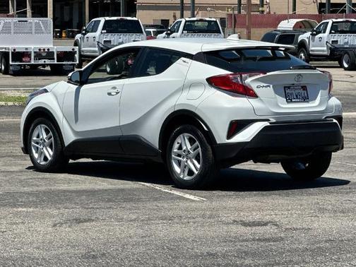 Blizzard Pearl 2021 Toyota C-HR