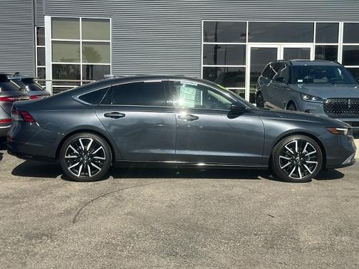 2024 Honda Accord TOURING