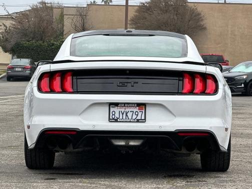 2019 Ford Mustang 