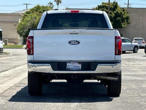 OXFORD WHITE 2025 Ford F-150 LARIAT