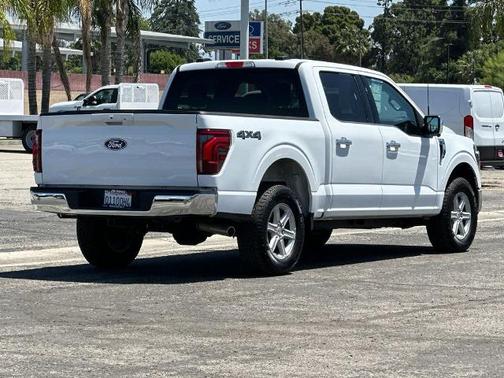 OXFORD WHITE 2025 Ford F-150 LARIAT