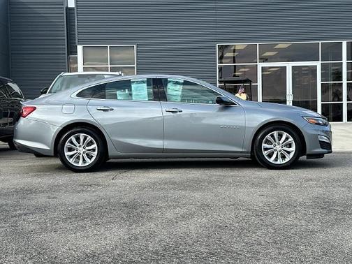 2023 Chevrolet Malibu LT W/1LT