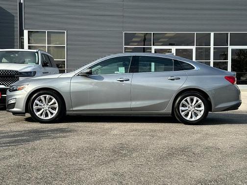 2023 Chevrolet Malibu LT W/1LT