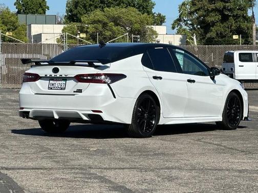 Desert Wind 2024 Toyota Camry XSE