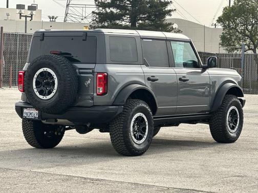 2024 Ford Bronco BLACK DIAMOND