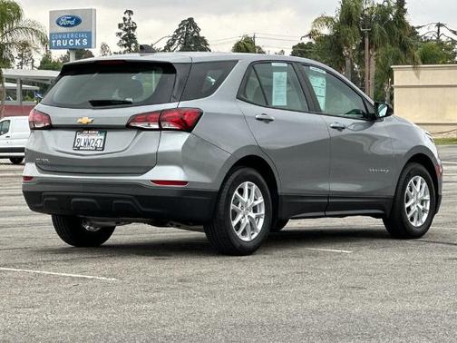 Sterling Gray 2024 Chevrolet Equinox LS