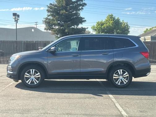 2017 Honda Pilot EX
