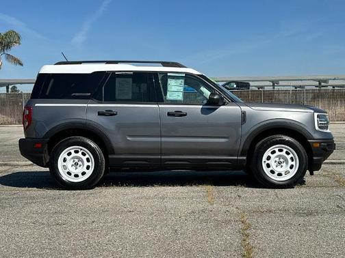 CARBONIZED GRAY METALLIC 2023 Ford Bronco Sport HERITAGE