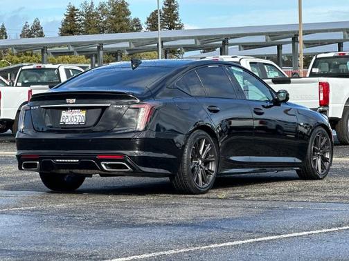 2020 Cadillac CT5 SPORT