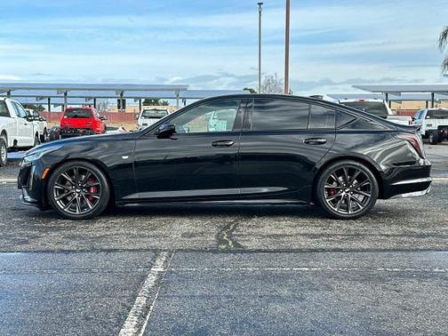 2020 Cadillac CT5 SPORT