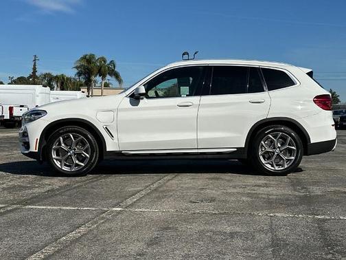 2021 BMW X3 XDRIVE30E