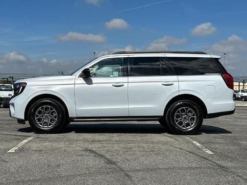 SPACE SILVER METALLIC 2025 Ford Expedition ACTIVE