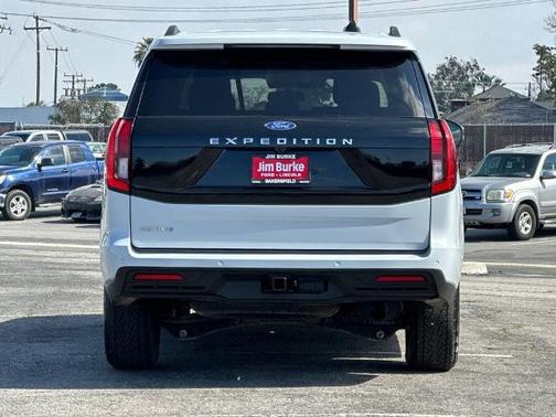 SPACE SILVER METALLIC 2025 Ford Expedition ACTIVE