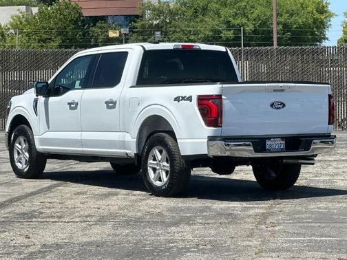 OXFORD WHITE 2025 Ford F-150 LARIAT