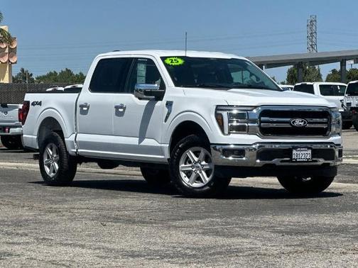 OXFORD WHITE 2025 Ford F-150 LARIAT