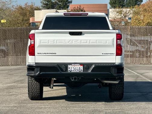 2024 Chevrolet Silverado 1500 CUSTOM TRAIL BOSS