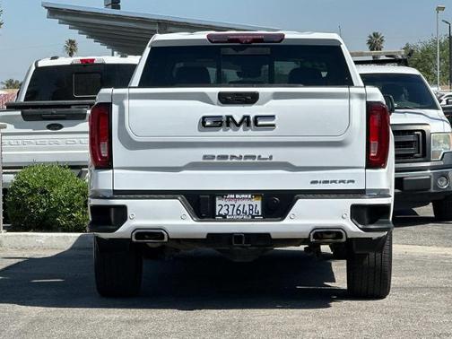2022 GMC Sierra 1500 DENALI