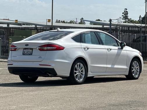 2019 Ford Fusion SE