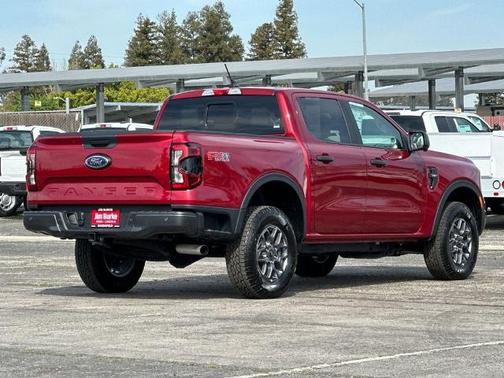 RUBY RED MET TNTD CLEARCOAT 2025 Ford Ranger XLT