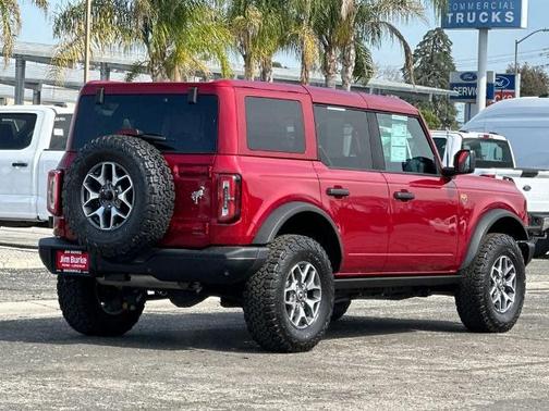 RUBY RED MET TNTD CLEARCOAT 2025 Ford Bronco BADLANDS