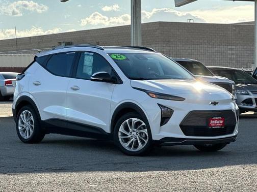 2022 Chevrolet Bolt EUV LT