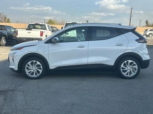 2022 Chevrolet Bolt EUV LT
