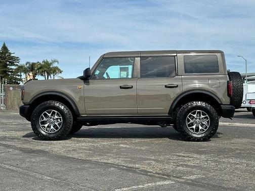 MARSH GRAY 2025 Ford Bronco BADLANDS