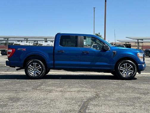 ATLAS BLUE METALLIC 2022 Ford F-150