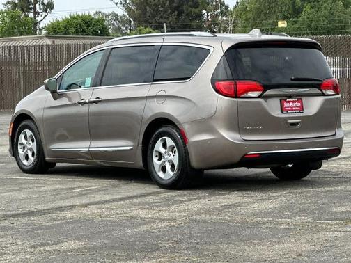 2017 Chrysler Pacifica TOURING-L PLUS