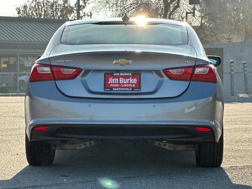 2024 Chevrolet Malibu LT W/1LT