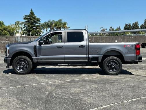 CARBONIZED GRAY 2024 Ford F-250