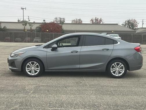 2019 Chevrolet Cruze LT