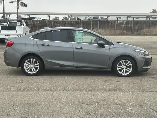 2019 Chevrolet Cruze LT