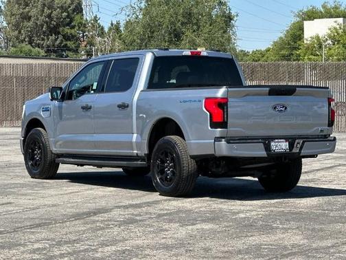 ICONIC SILVER METALLIC 2025 Ford F-150 XLT
