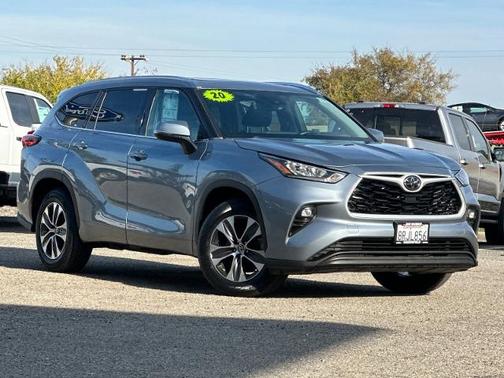 2020 Toyota Highlander XLE