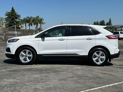 OXFORD WHITE 2024 Ford Edge SE