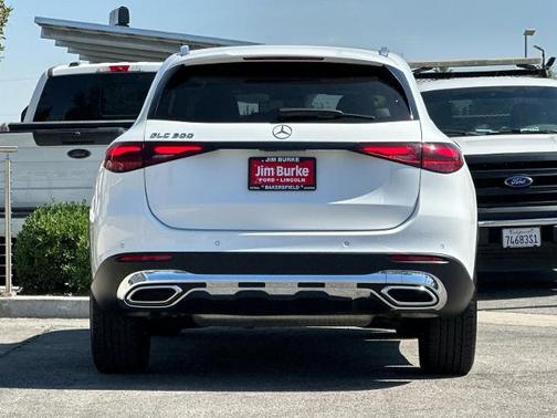 2024 Mercedes-Benz GLC 300 BASE