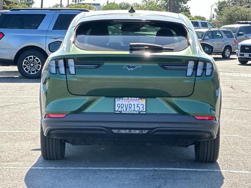 2024 Ford Mustang Mach-E SELECT