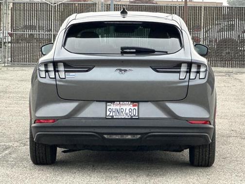 2023 Ford Mustang Mach-E SELECT