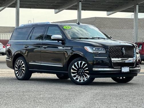 INFINITE BLACK 2023 Lincoln Navigator BLACK LABEL