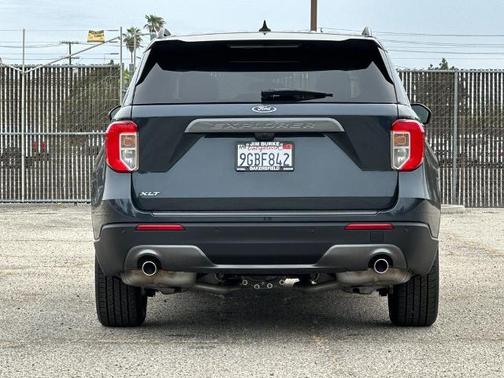 STONE BLUE METALLIC 2023 Ford Explorer XLT