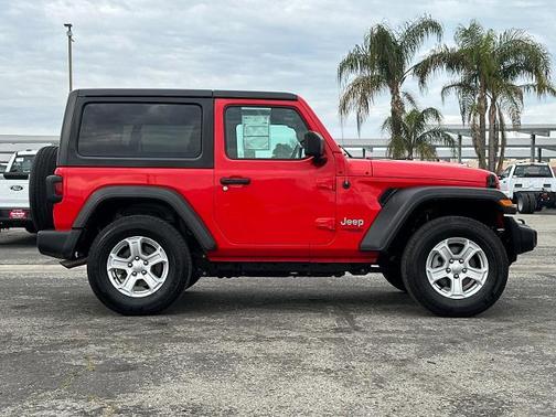 2019 Jeep Wrangler SPORT