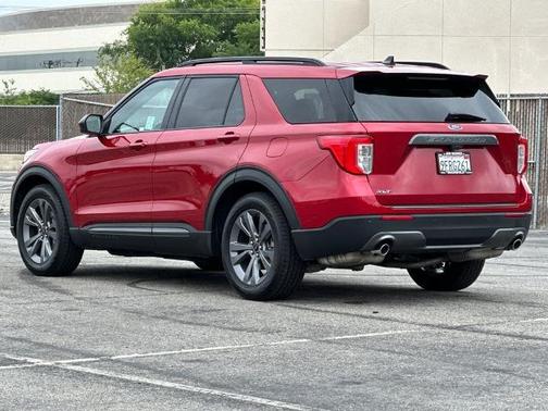 RAPID RED MET TINTED CC 2023 Ford Explorer XLT