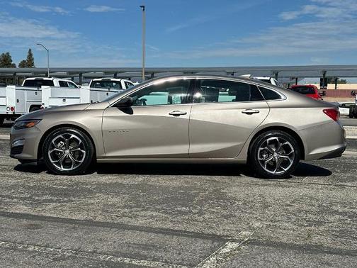 2023 Chevrolet Malibu LT W/1LT