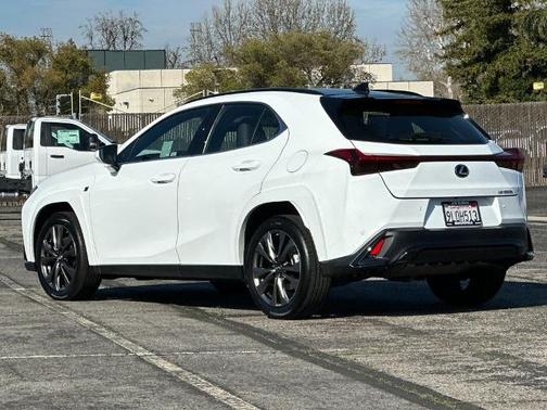 White 2024 Lexus UX 250h