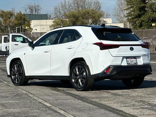 White 2024 Lexus UX 250h