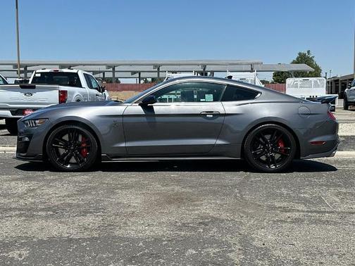 CARBONIZED GRAY 2021 Ford Mustang SHELBY GT500