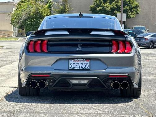 CARBONIZED GRAY 2021 Ford Mustang SHELBY GT500