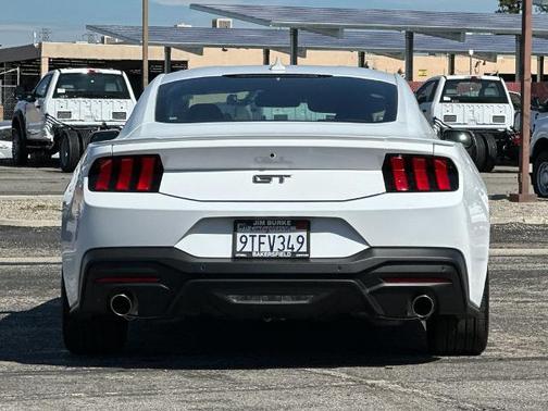 OXFORD WHITE 2025 Ford Mustang GT
